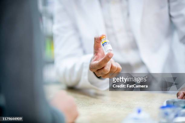 pharmacy stock photo - diabetes pills stock pictures, royalty-free photos & images