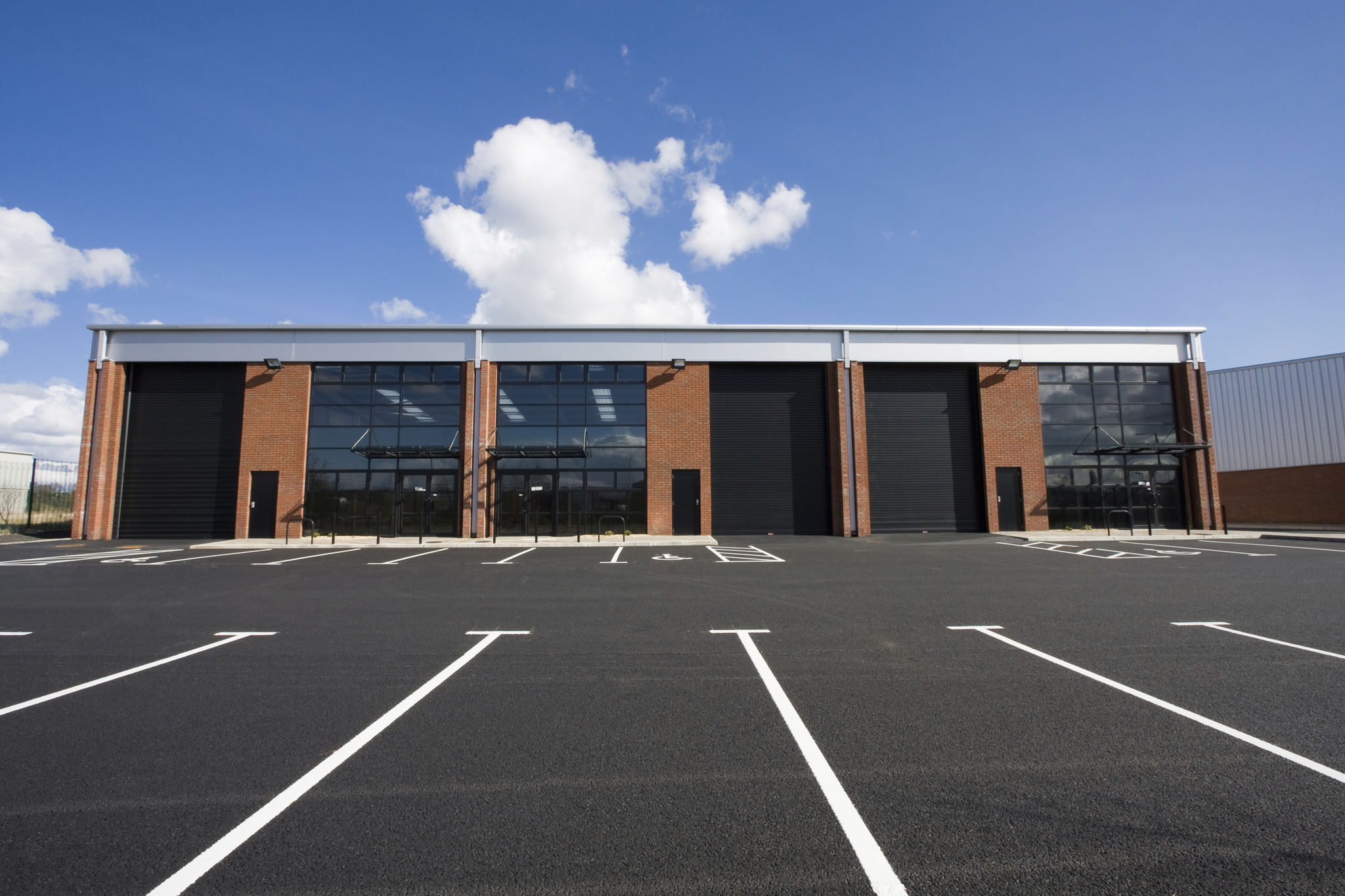 Modern Small Industrial Unit Modern Small Industrial Unit