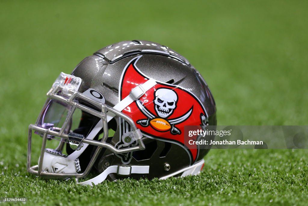 Tampa Bay Buccaneers v New Orleans Saints
