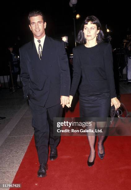 Actor Mel Gibson and wife Robyn Moore attend the "Dances with Wolves" Century City Premiere on November 4, 1990 at Cineplex Odeon Century Plaza...