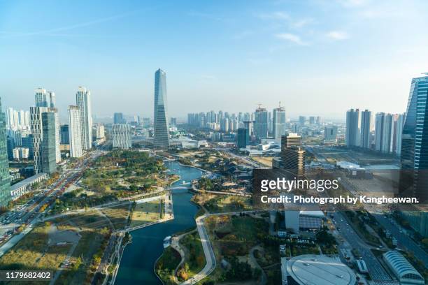 central park in songdo international city - south korea office stock pictures, royalty-free photos & images