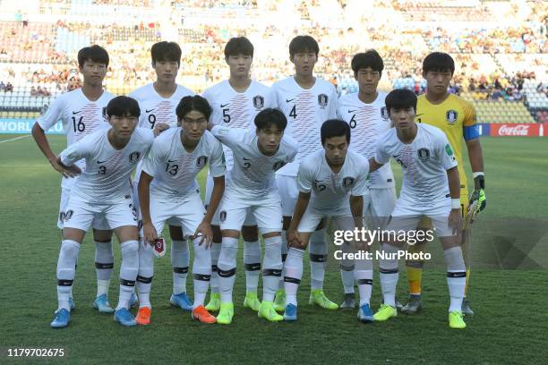 The starting line up of Korea Republic before the FIFA U-17 World Cup Brazil 2019 group C match between Chile and Korea Republic at Estadio Kleber...