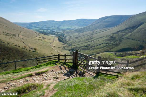view down the vale of edale from jacobs ladder, peak district national park - pennines stock pictures, royalty-free photos & images