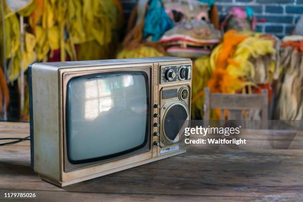 antique television - retro television stock pictures, royalty-free photos & images
