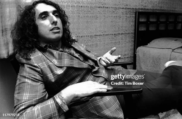 Tim Tim Singer Tiny Tim (Musician) Photos et images de collection - Getty Images