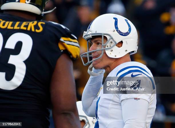 Adam Vinatieri of the Indianapolis Colts reacts after missing a field goal in the closing minute of the game against the Pittsburgh Steelers on...