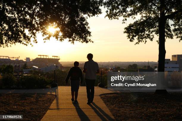 view from federal hill looking toward football stadium - federal district - fotografias e filmes do acervo