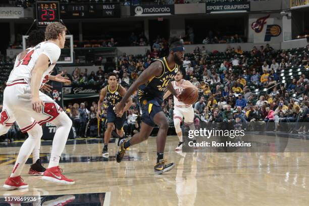 JaKarr Sampson of the Indiana Pacers handles the ball against the Chicago Bulls on November 3, 2019 at Bankers Life Fieldhouse in Indianapolis,...