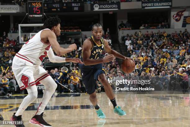 Warren of the Indiana Pacers handles the ball against the Chicago Bulls on November 3, 2019 at Bankers Life Fieldhouse in Indianapolis, Indiana. NOTE...