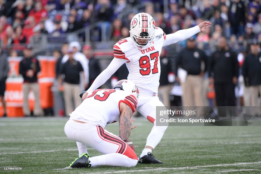 COLLEGE FOOTBALL: NOV 02 Utah at Washington