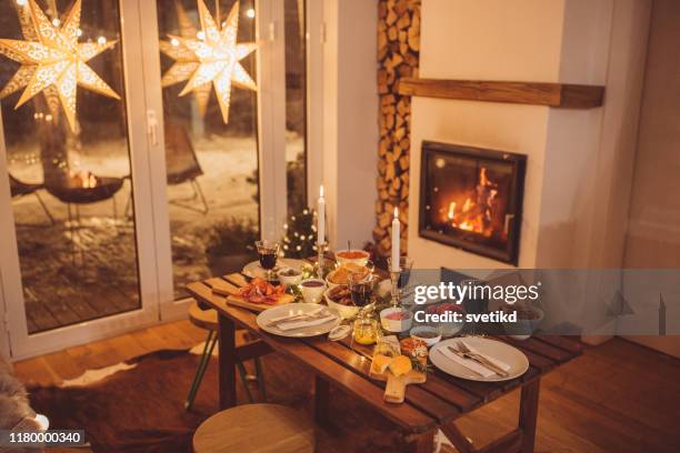 189 Winter Cottage Kitchen Stock Photos, High-Res Pictures, and Images ...