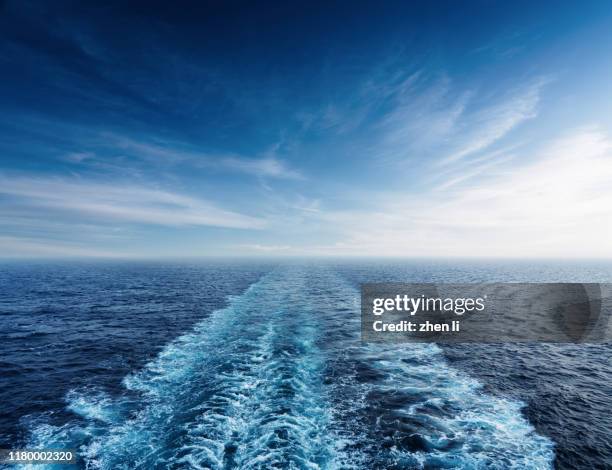 sea and wave - boat wake stock pictures, royalty-free photos & images