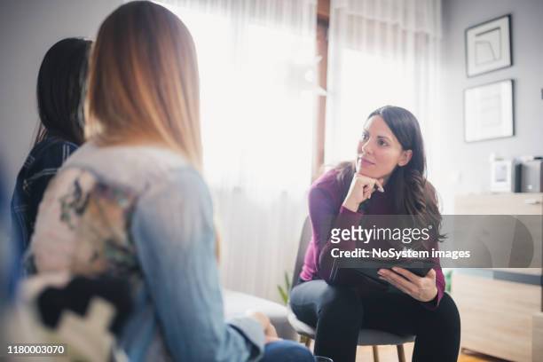 home counselling - mental health professional stock pictures, royalty-free photos & images