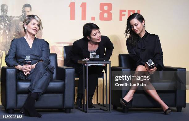 Natalia Reyes and Linda Hamilton attend the press conference for the Japan premiere of 'Terminator: Dark Fate' on November 5, 2019 in Tokyo, Japan.