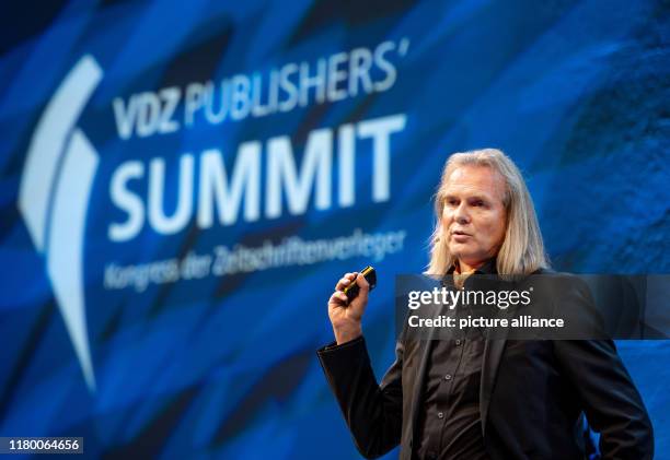 Ron Rieck 58 Frankfurt University Of Applied Sciences Stock Photos, High-Res ...