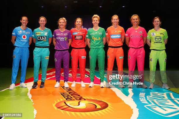 Megan Schutt of the Strikers, Beth Mooney of the Heat, Nicola Carey of the Hurricanes, Georgia Wareham of Renegades, Elyse Villani of Stars, Meg...