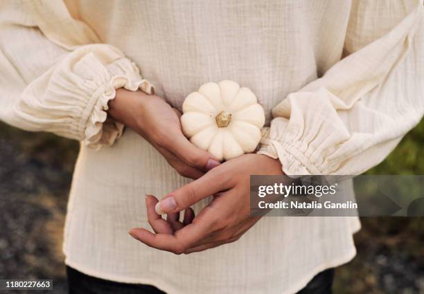 white pumpkin - linen shirt stock-fotos und bilder