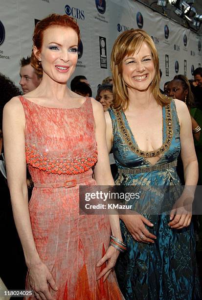 Marcia Cross and Laura Linney, nominee Best Peformance by a Leading Actress in a Play for "Sight Unseen"