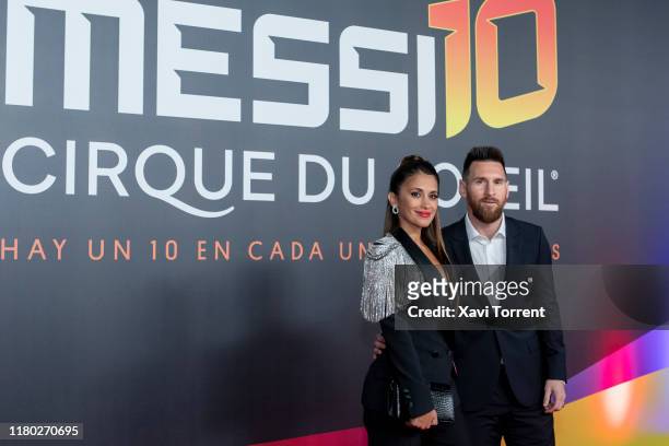 Antonella Rocuzzo and Lionel Messi attend the photocall of 'Messi 10' by Cirque du Soleil on October 10, 2019 in Barcelona, Spain.