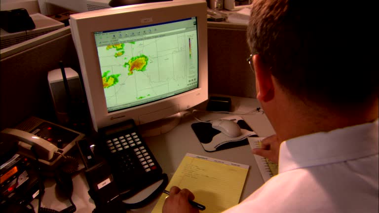 Meteorologist Computer 401 Meteorologist Stock Videos, Footage, & 4K Video Clips - Getty Images