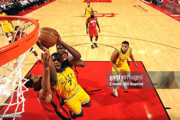 Eric Paschall of the Golden State Warriors shoots the ball against the Houston Rockets on November 6, 2019 at the Toyota Center in San Antonio,...