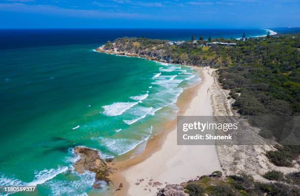 australia. north stradbroke island, qld - brisbane beach stock pictures, royalty-free photos & images