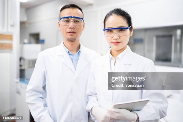 Asian Researchers China Laboratory Scientist Photos and Premium High Res Pictures - Getty ...