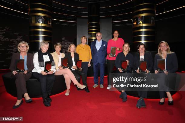 Silvia Neid, Tina Theune, Silke Rottenberg, Renate Lingor, Hannelore Ratzeburg, DFB vice president, Fritz Keller, DFB president, Steffi Jones, Inka...