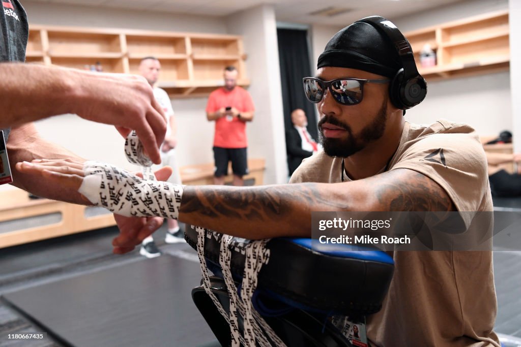 UFC Fight Night: Joanna v Waterson