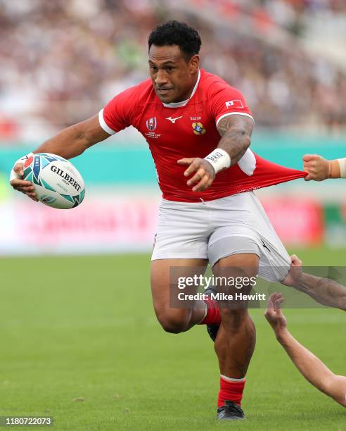 Sonatane Takulua of Tonga runs with the ball during the Rugby World Cup 2019 Group C game between USA and Tonga at Hanazono Rugby Stadium on October...