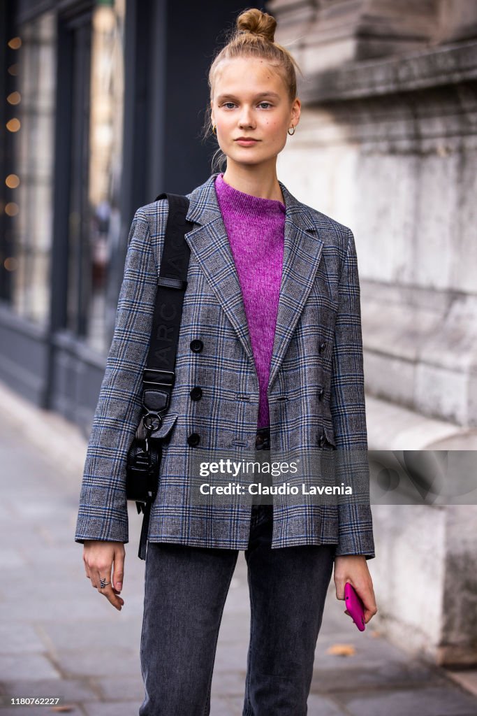 Street Style : Paris Fashion Week - Womenswear Spring Summer 2020 : Day Eight