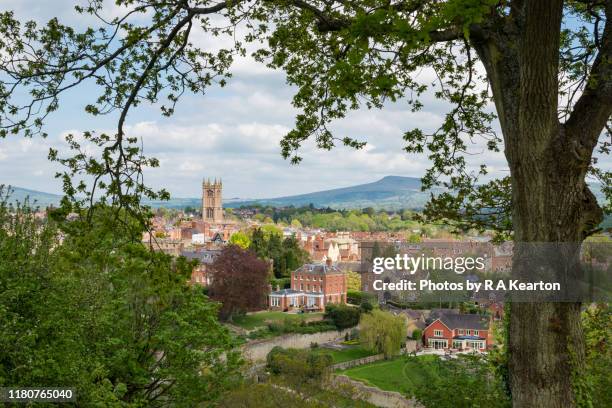 the town of ludlow, shropshire, england - ludlow shropshire imagens e fotografias de stock