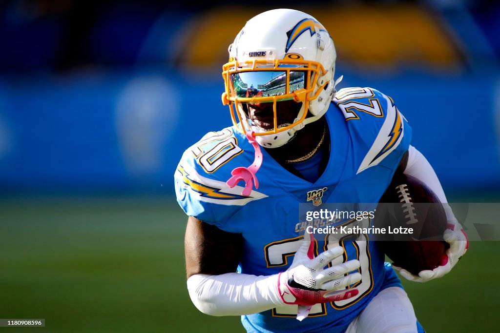 Pittsburgh Steelers v Los Angeles Chargers