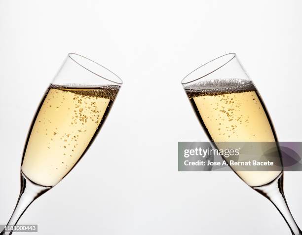 a glass of champagne on a white background. - champagne flute 個照片及圖片檔