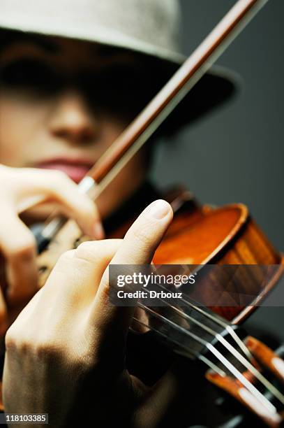 violinist - classical musician stock pictures, royalty-free photos & images