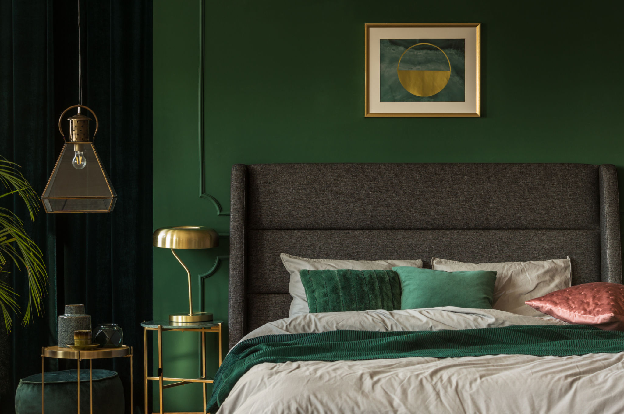 green bedroom
