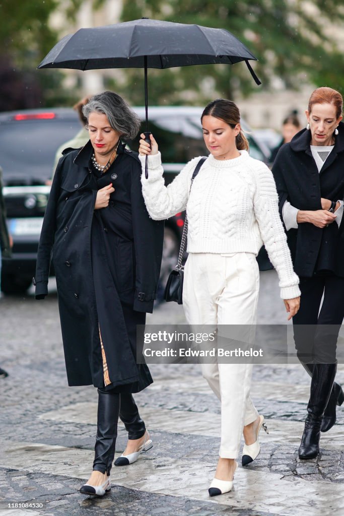 Street Style : Paris Fashion Week - Womenswear Spring Summer 2020 : Day Nine