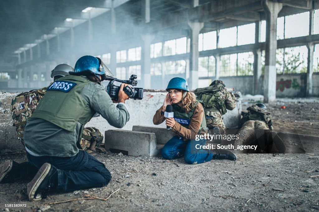 War journalists in the war zone