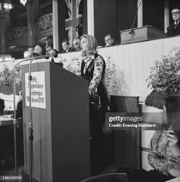 43 Lynda Chalker Stock Photos, HighRes Pictures, and Images Getty Images