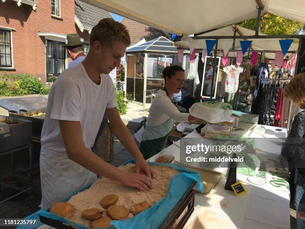 jaarlijkse beurs - coffee break party stockfoto's en -beelden