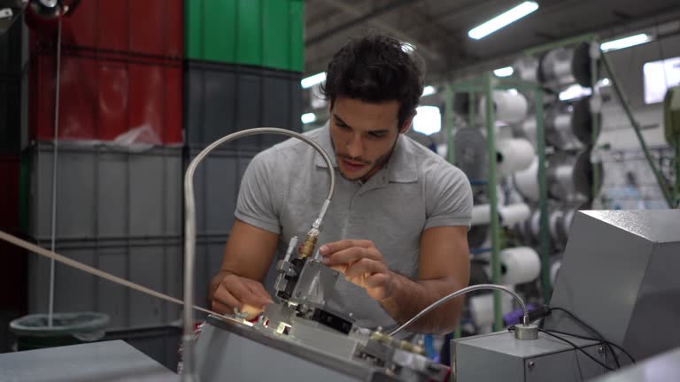 Engineer Calibrating Object 76 Calibrating Equipment Stock Videos, Footage, & 4K Video Clips ...