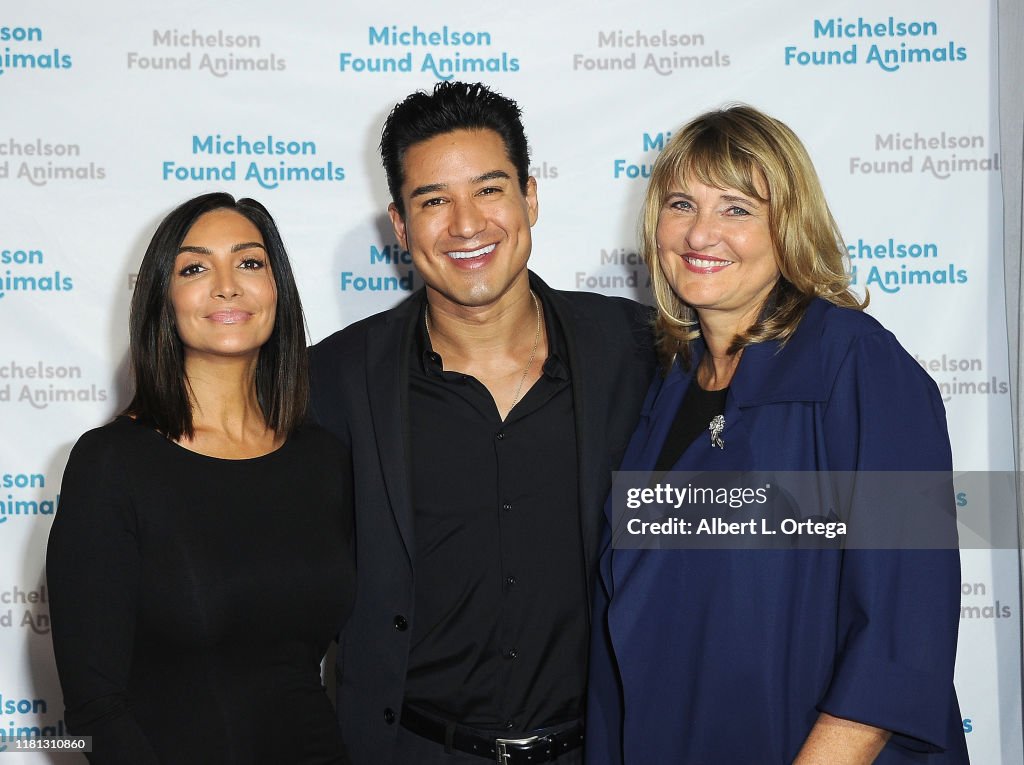 Courtney Mazza, Mario Lopez and Valari Staab attend the 8th Annual... News Photo - Getty Images Courtney Mazza, Mario Lopez and Valari Staab attend the 8th Annual... News Photo - Getty Images