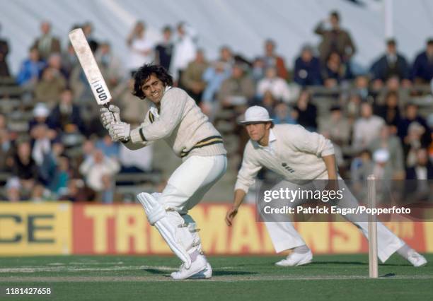 Haroon Rasheed Zong 45 Haroon Rasheed Stock Photos, High-Res Pictures, and Images - Getty ...