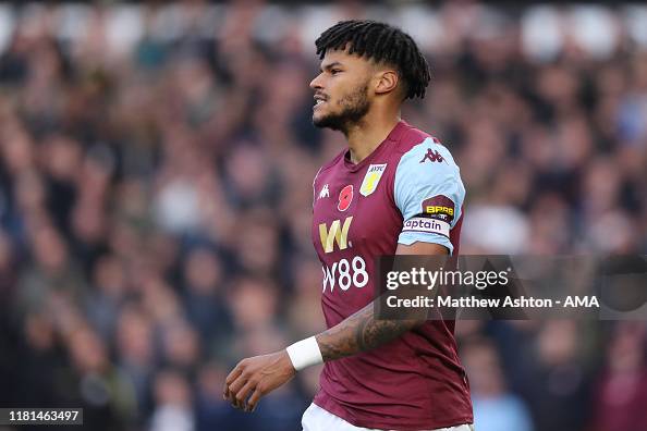 Wolverhampton Wanderers v Aston Villa - Premier League Wolverhampton Wanderers v Aston Villa - Premier League