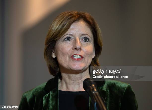 November 2019, Berlin: Malu Dreyer, provisional SPD chairman, makes a statement after the coalition committee. The Union and SPD leaders have reached...