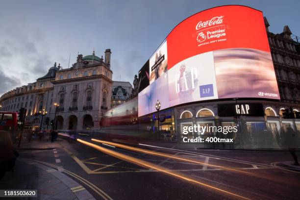 piccadilly circus - piccadilly stock pictures, royalty-free photos & images