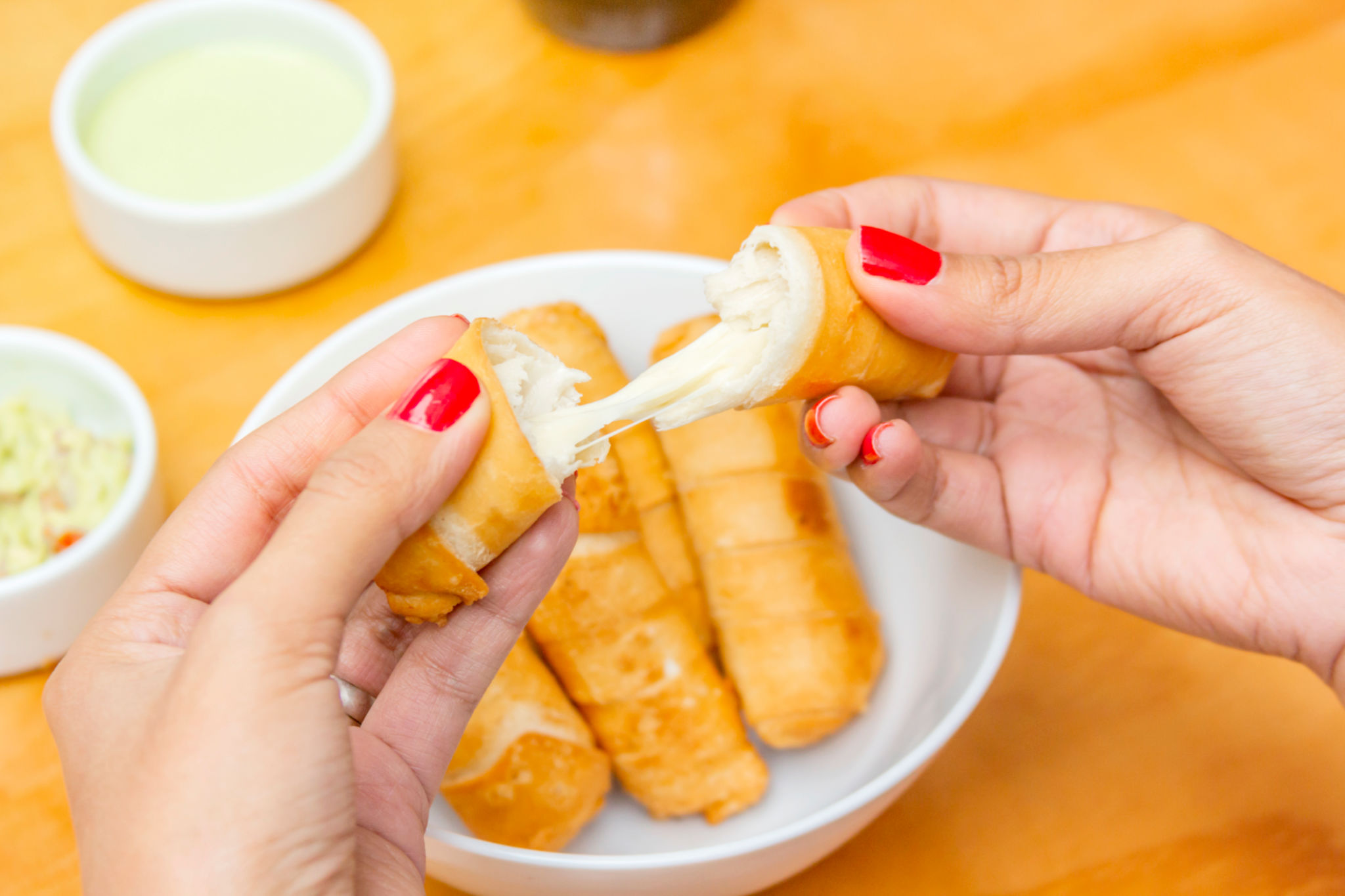 eating tequeños