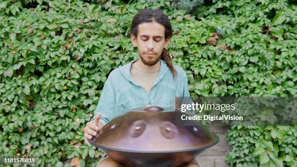 Handpan Performer 109 Handpan Stock Photos, High-Res Pictures, and Images - Getty Images