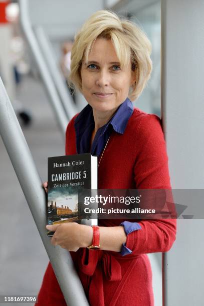 Anna Coler Coler Photos and Premium High Res Pictures - Getty Images