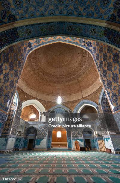 Die Blaue Moschee, auch bekannt als Kabud Moschee in der iranischen Stadt Tabriz, aufgenommen am . Sie wurde im Jahr 1465, im Auftrag von Chatun...